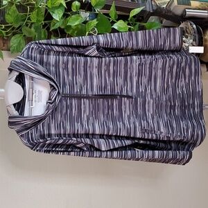 NWT T by Talbots Black and Gray Athletic Pullover Plus sz 1x